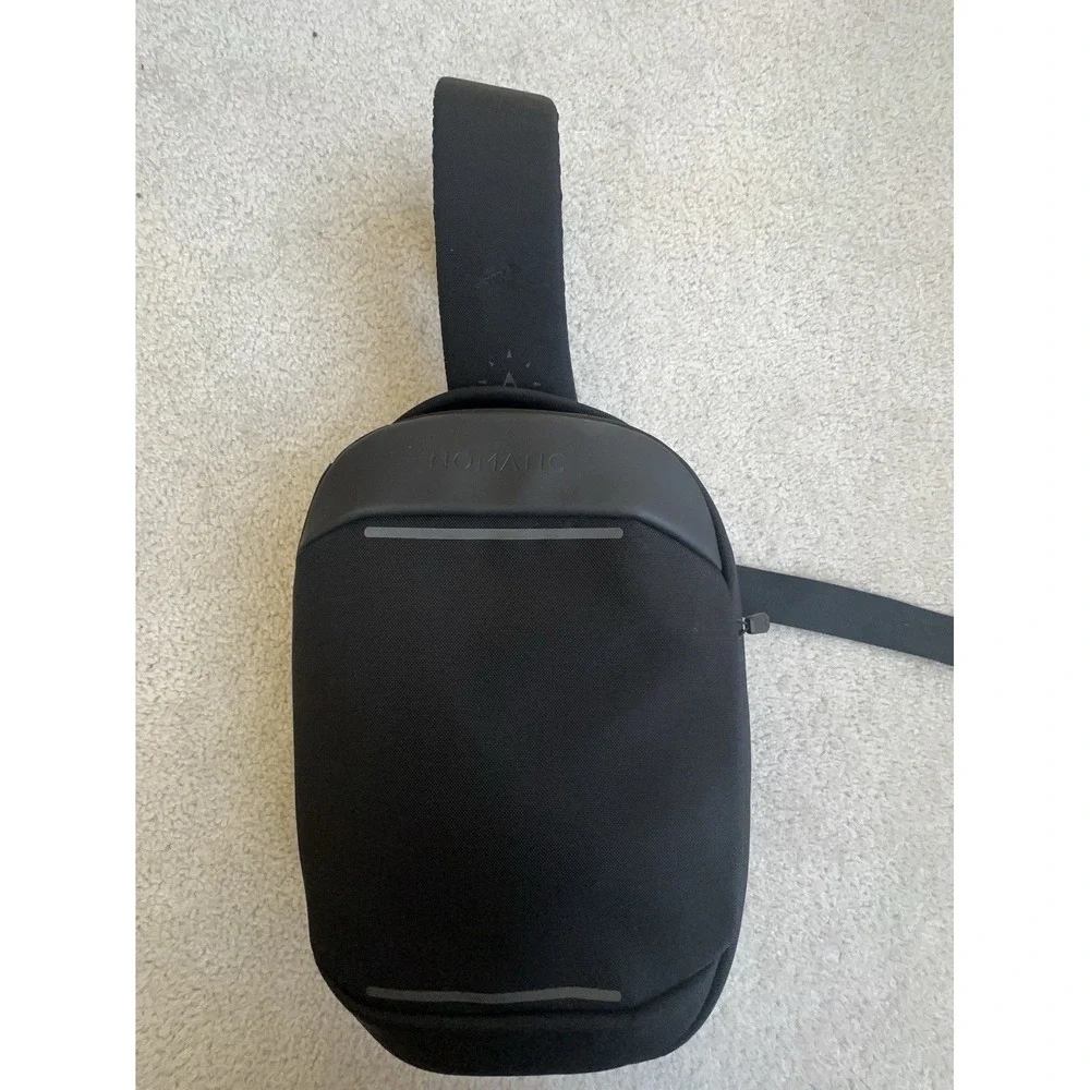 GOMATIC NAVIGATOR SLING 6L Backpack Black